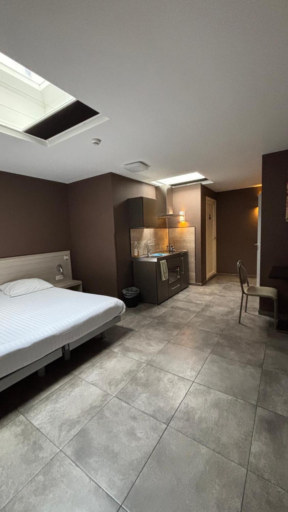 Hotel La Louve La Louvière Eksteriør bilde
