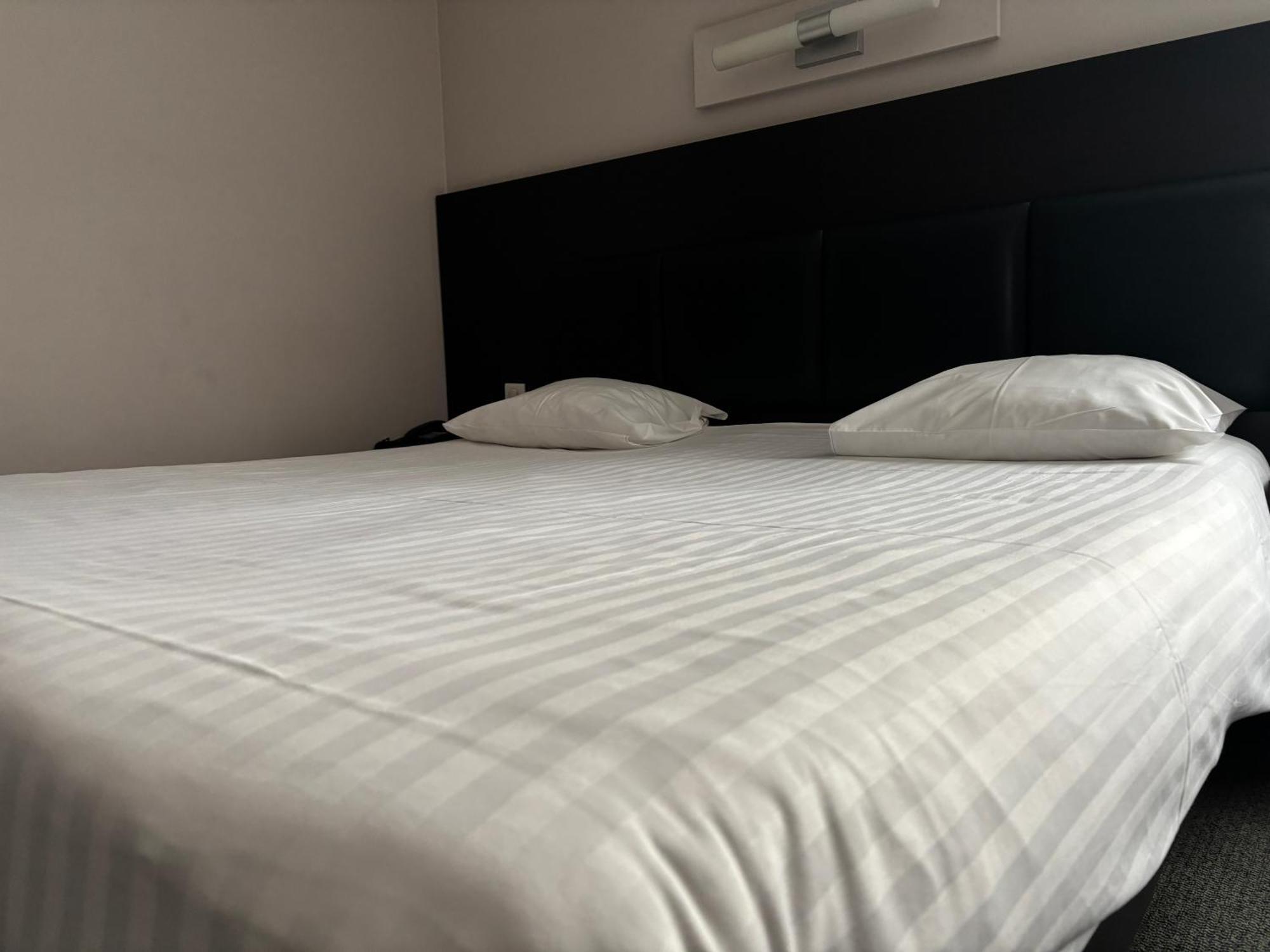 Hotel La Louve La Louvière Eksteriør bilde